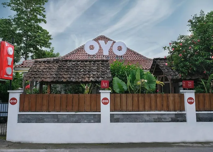 OYO 287 Rumah Eyang Near RSUD Kota